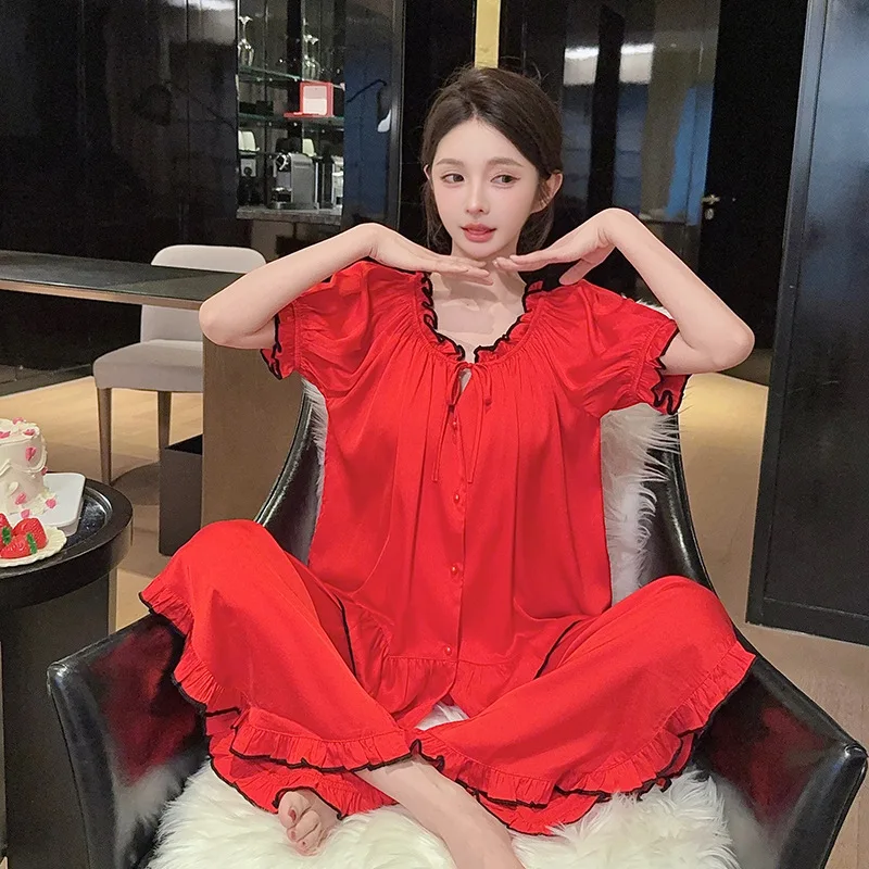 

Модный пижамный комплект из ледяного шелка во французском стиле «Нежная принцесса» класса люкс, лето 2026, с дизайном на одно плечо, можно носить как повседневную одежду