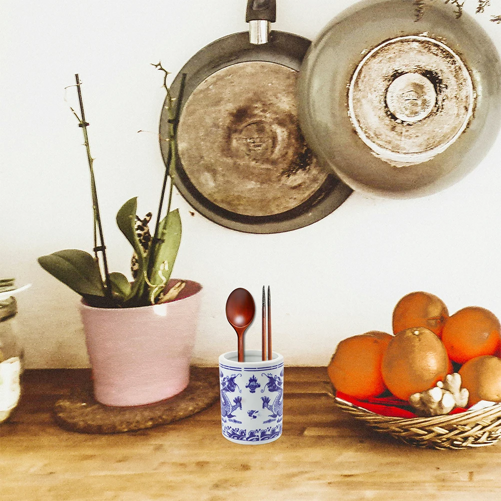 

Fine Craftsmanship Blue and White Porcelain Utensil Container Round Shape for Kitchen Dining Table Storage of Chopsticks Spoons