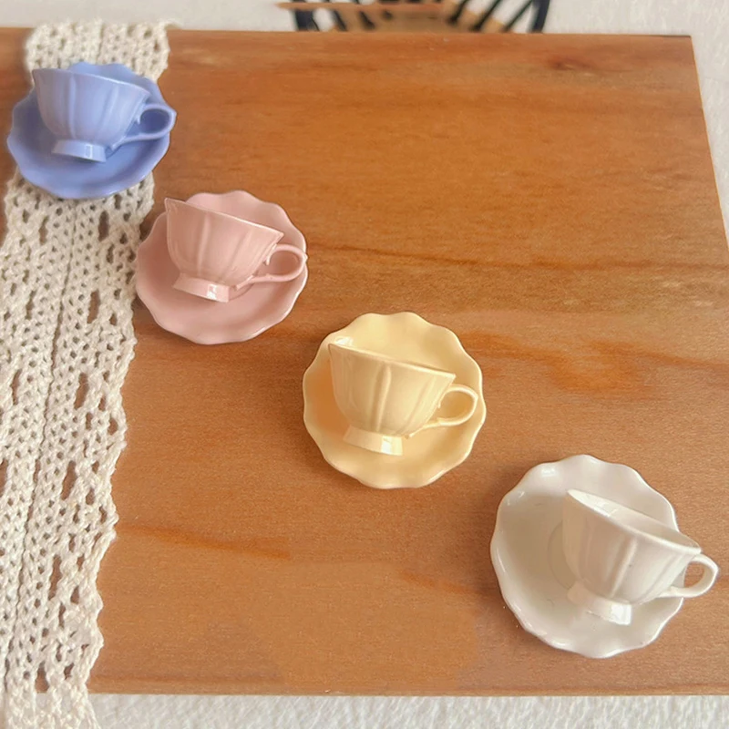1Pcs Dollhouse Miniature French Retro Coffee Cup Plate Model Doll House Mini Play Kitchen Furniture Accessories Scene Decoration