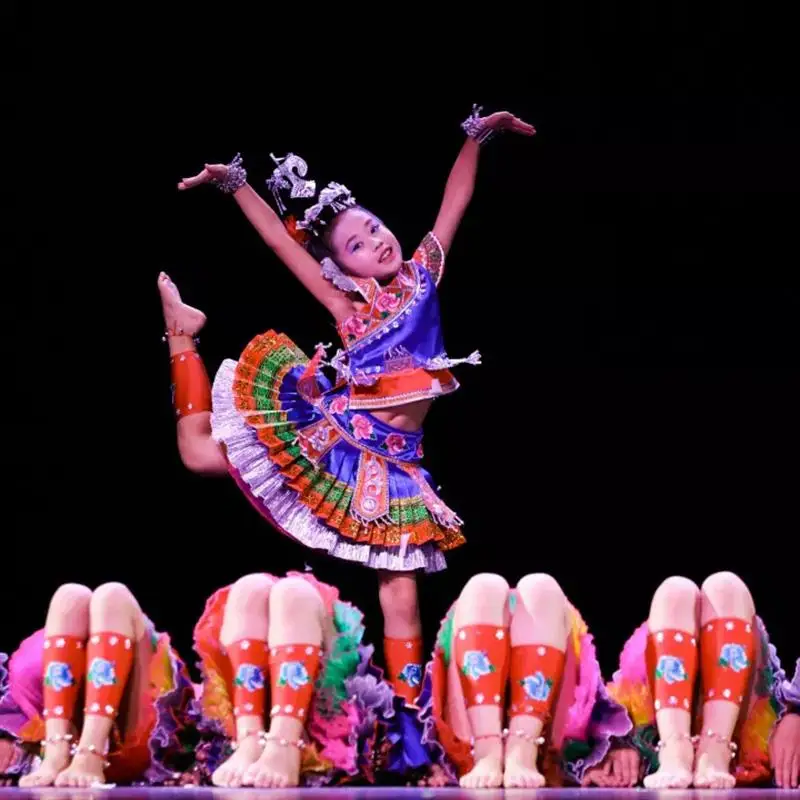 

Костюм для танца «Десятый маленький лотос» — детская этническая одежда для выступлений в стиле миао для малышей и подростков