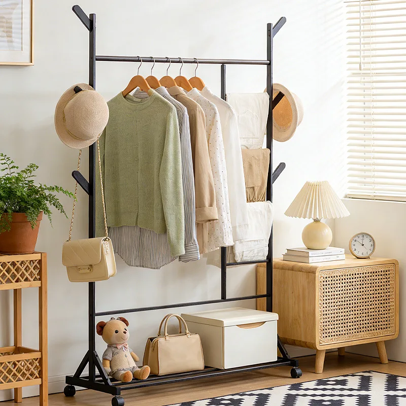 

Simple coat rack Hanging hanger Floor to ceiling Living room Bedroom hanger Children's creative solid wooden clothes rack