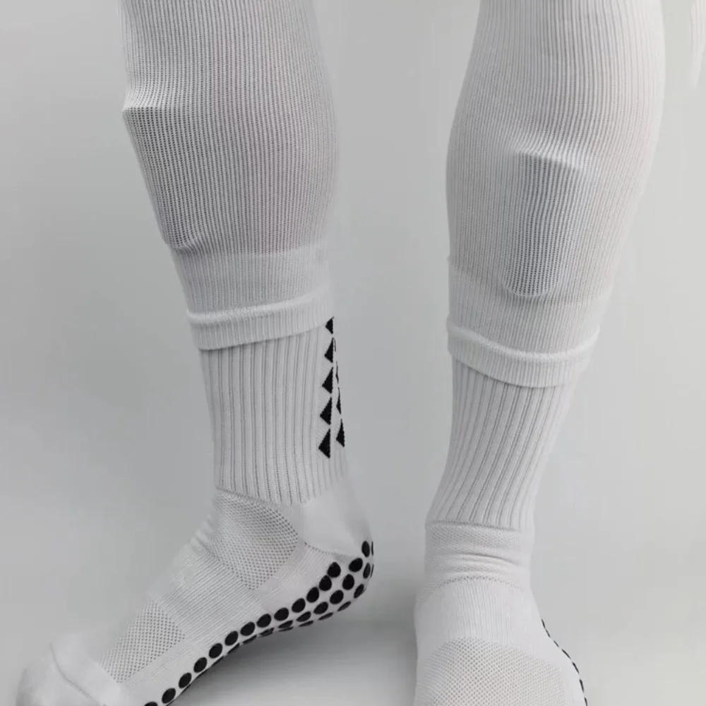 

Shock Absorbing Small Shin Pads Extra Lightweight Shockproof Mini Football Shin Pad Wear-resistant Portable Mini Shin Guards