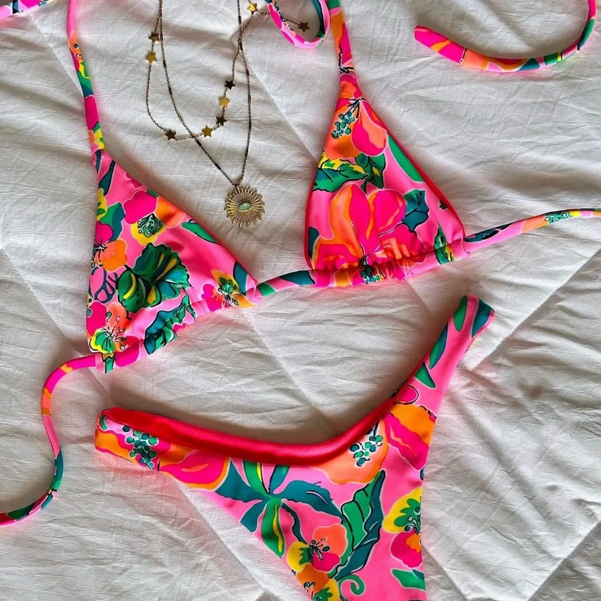 

Halter Bikinis Women Swimsuit Sexy Swimwear Print Brazilian Micro Bikini Set Beachwear Bathing Suit Women Biquine Brasileiro