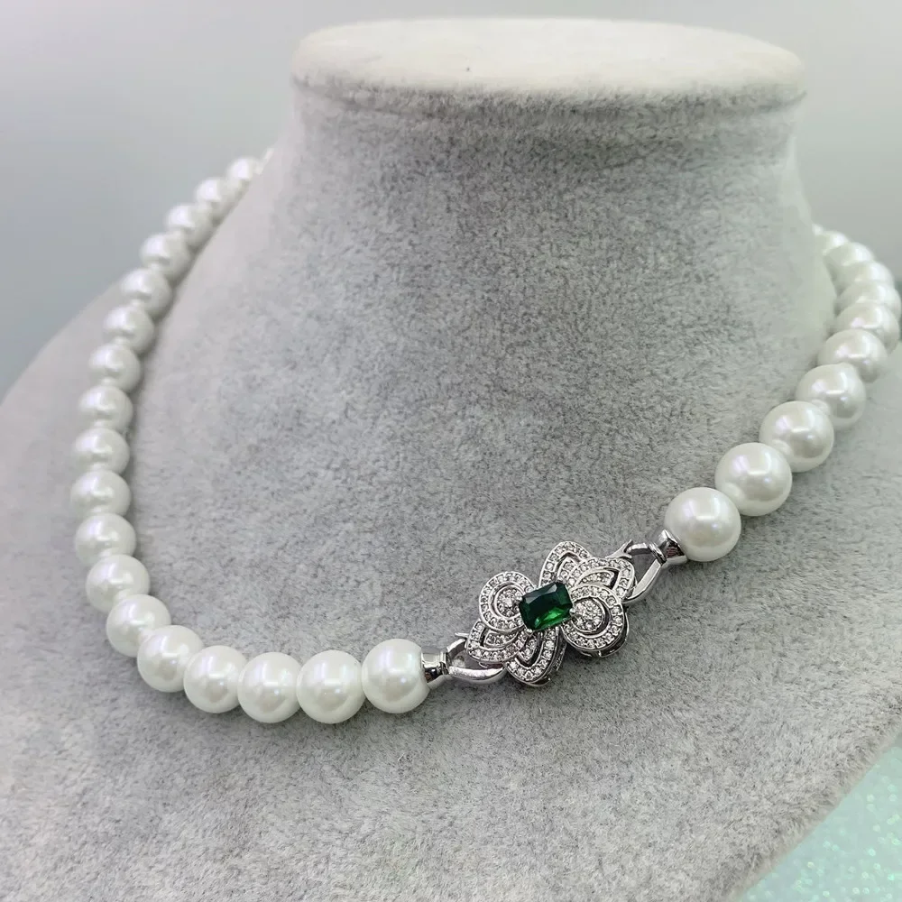 New Elegant Pearl Necklace Butterfly Buckle for Women Girl Gift Charm Fashion Choker Hombre Chain Clothing Sweater Chain Jewelry