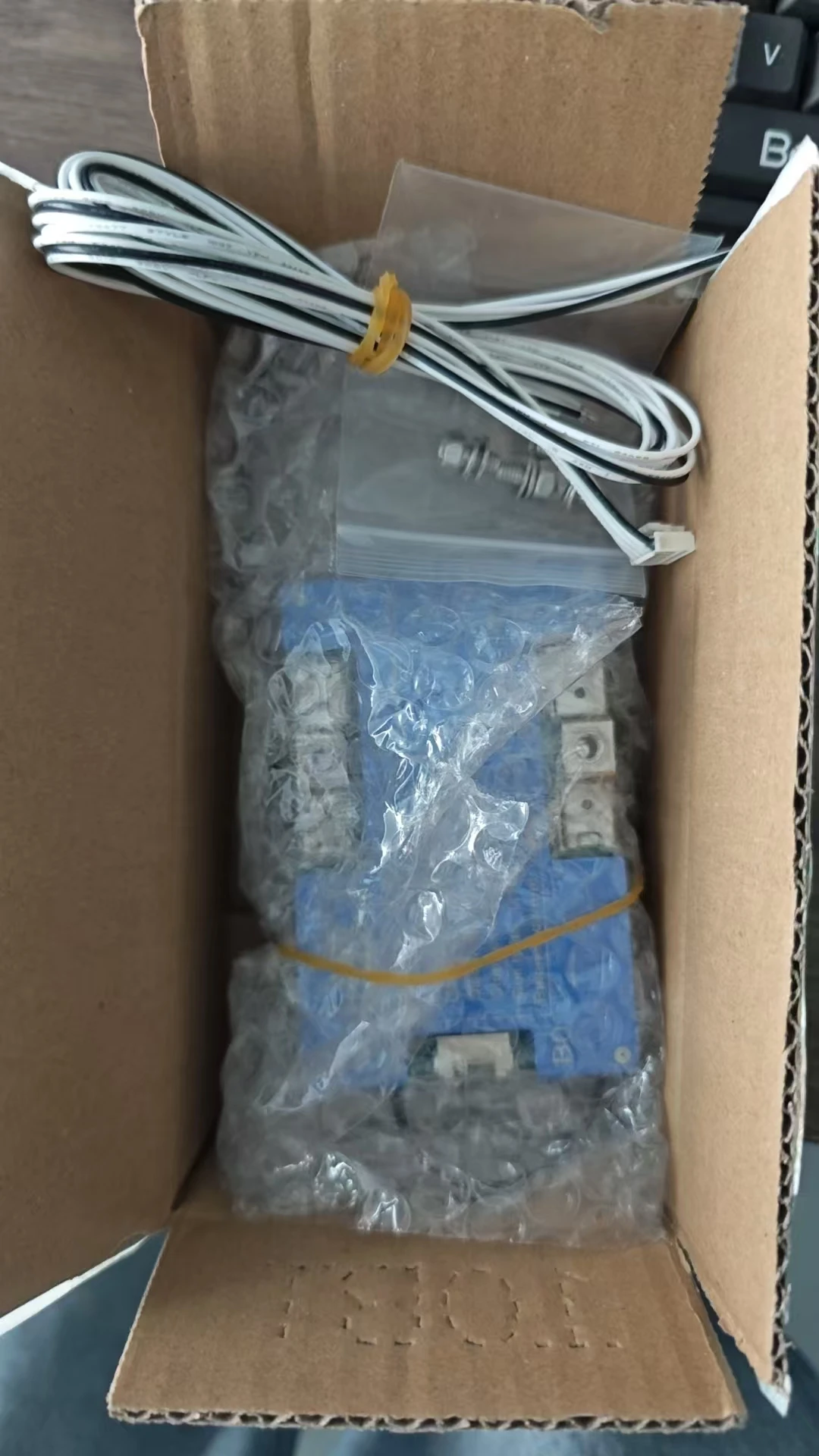 ZTEKBRI 充電式 LTO 100V MOS Lifepo4 バッテリー リチウムイオン BMS ソーラーバッテリーパック 4S 100Ample 120A 200A DIY 12.8V