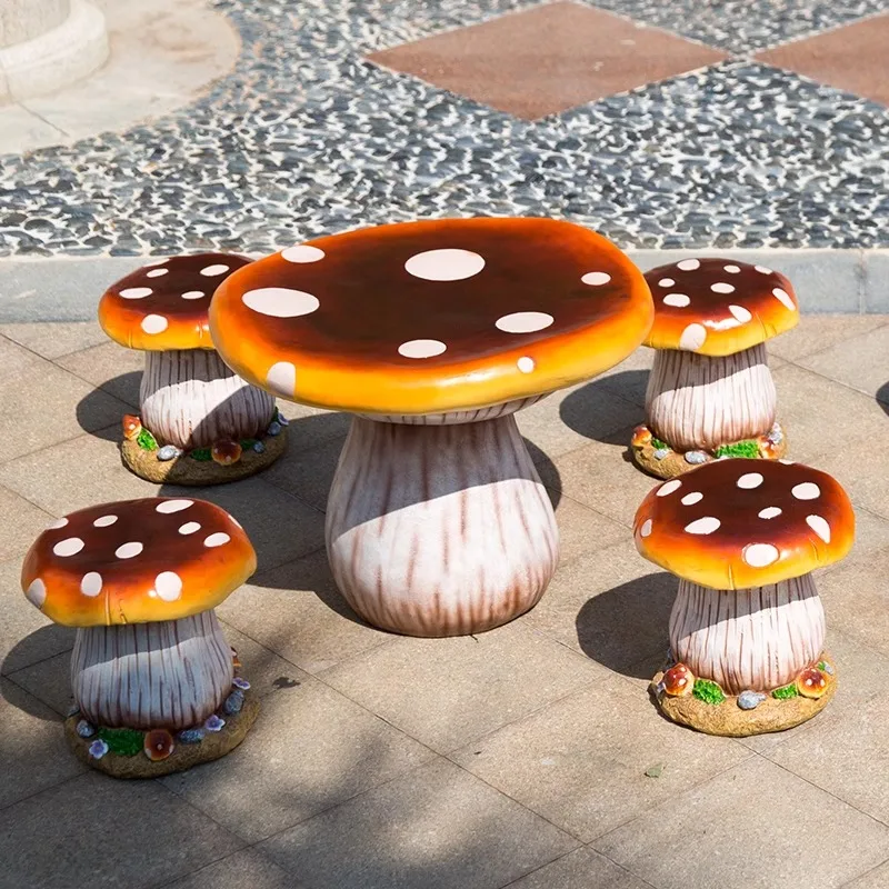 Outdoor floor-to-ceiling mushroom tables and chairs Garden courtyard simulation plant resin sculpture Park villa lawnlandscaping