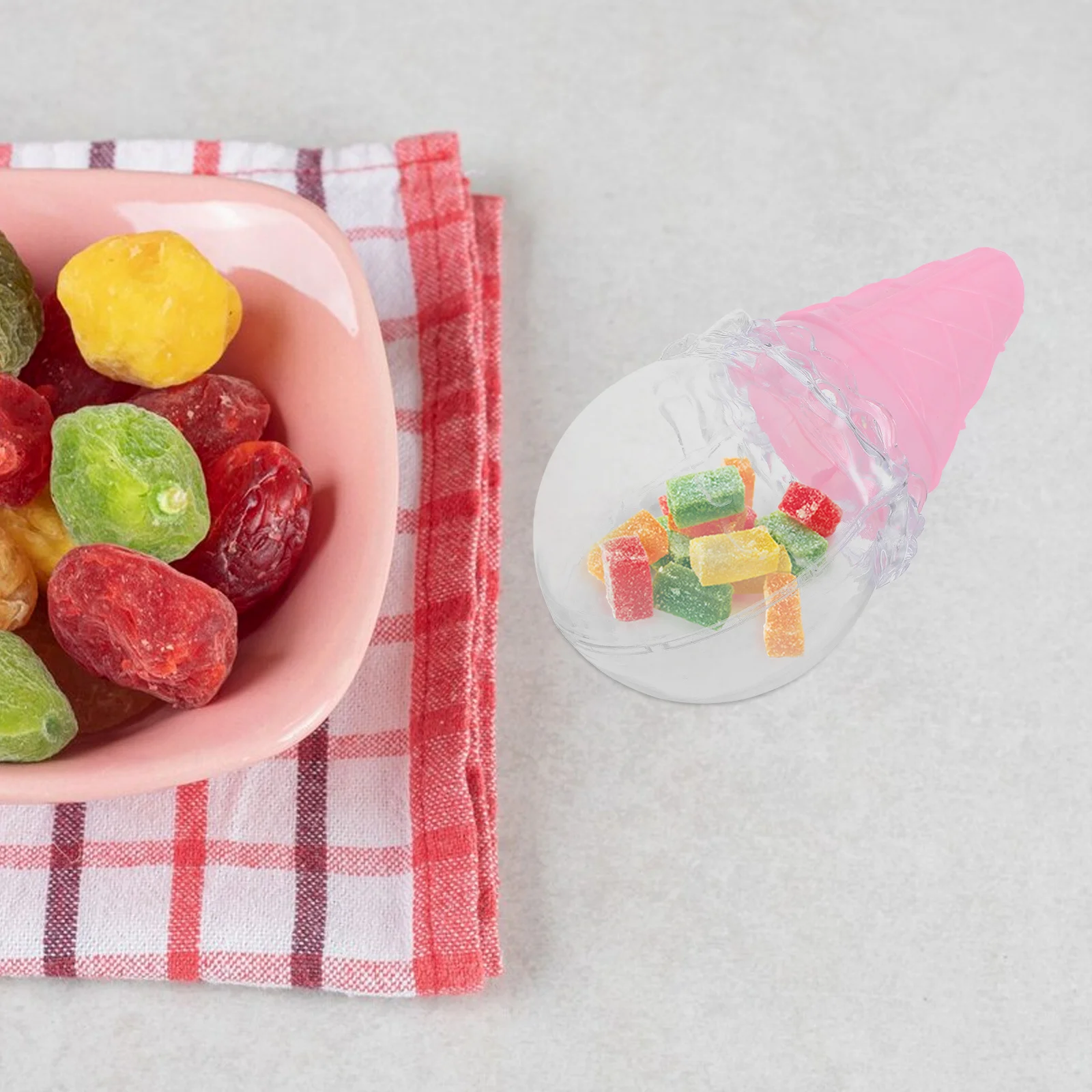 

8Pcs Adorable Ice Cream Shape Candy Boxes for Showers Wedding Party Favors Unique Gift Containers Plastic Candy Box