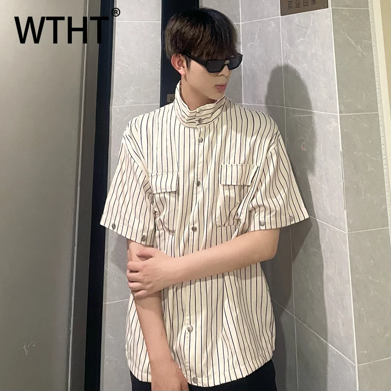 

WTHT Fashion Men's Striped Spliced Removable Sleeve Cargo Shirts Trendy Stand Collar Single-breasted Top Male 2025 Autumn 2A1395
