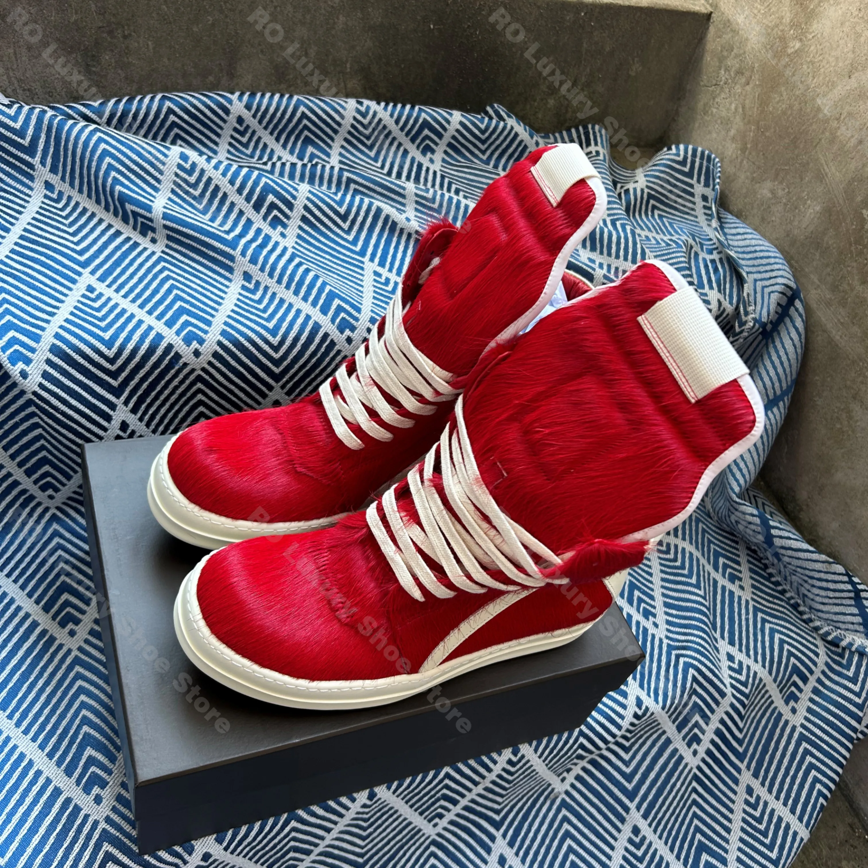 

Designer Women Horsehair Ankle Boot Brand Men Sneaker High-top Trainer With Various Colors Height Increasing Massage Flat Shoe