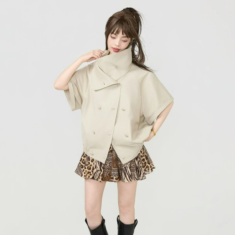 

Short Sleeved Silhouette Shirt for Women 2026 Summer Fashionable and Casual Relaxed Korean Style Double Breasted Loose Top