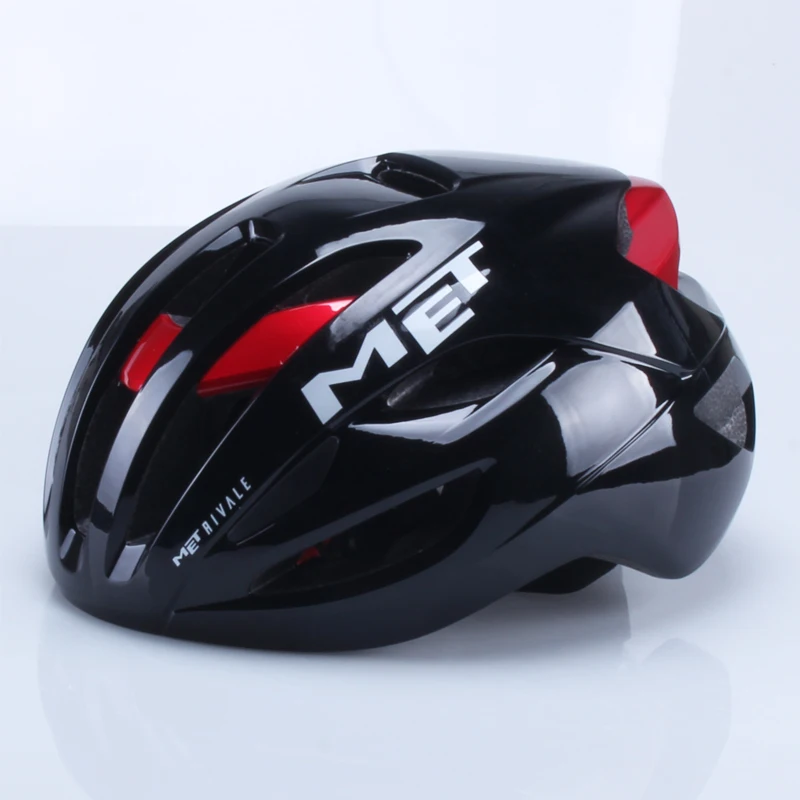 Casco da ciclismo da uomo bici da donna sport all\'aria aperta pattinaggio di velocità MTB sicuro Mountain Road Scooter elettrico caschi da bicicletta