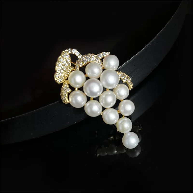 

OKILY Elegant Handmade Freshwater Pearl Grape Brooches Delicate Zirconia Butterfly Fresh Water Pearl Fruit Broochpins for Women