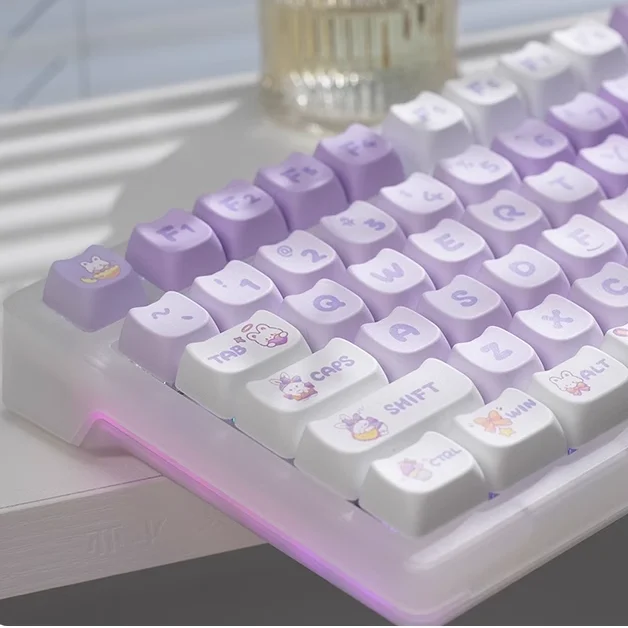 

Mao dream purple rabbit gradual change keycap pbt material hot sublimation suitable for tarantula F87 F75 F99 hi75 etc