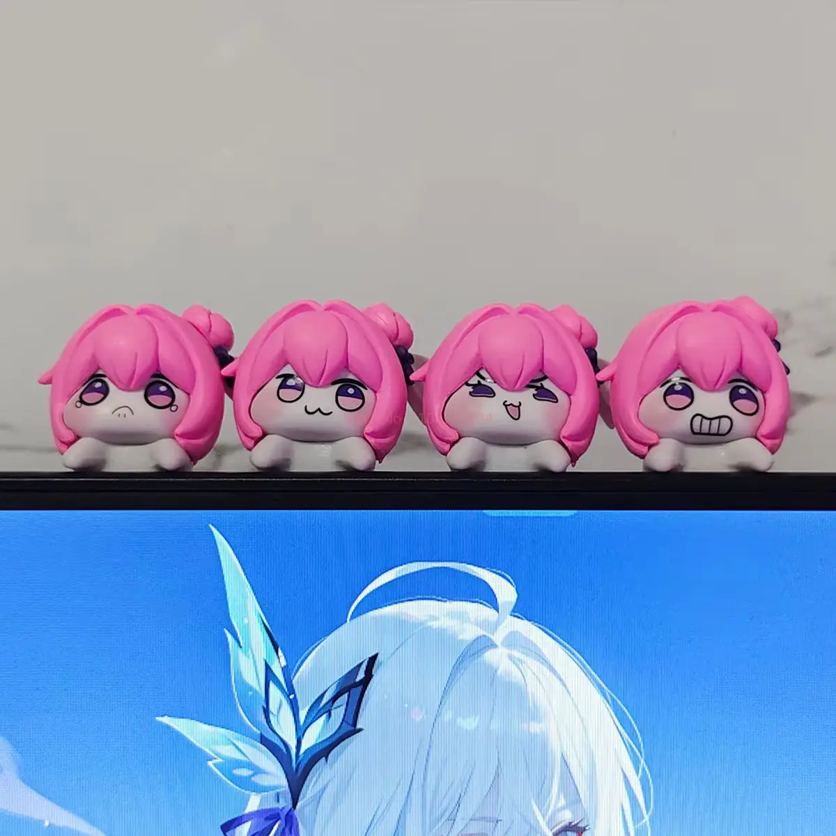 ニッケドロシリーズアニメコスプレグッズフィギュアデスク装飾ハンドパペットキーホルダーモデル像ファンやコレクターのため