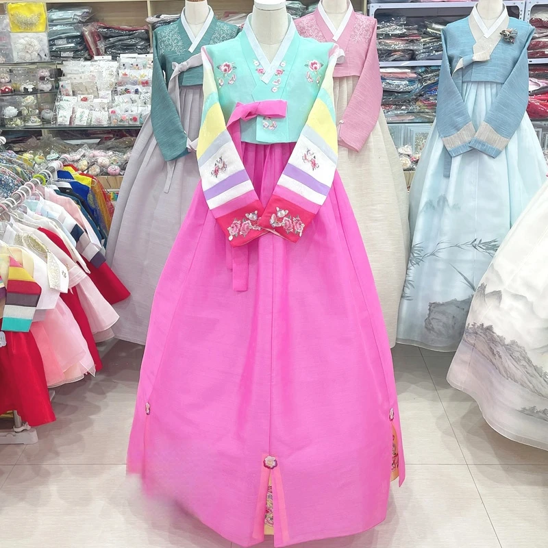 

Hanbok Bride Wedding Welcome Costume Hanbok Hand-embroidered Flowers Traditional National Costume Stage Performance Spot