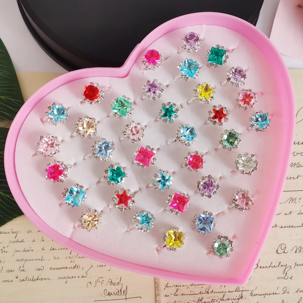 12/36 Pcs/box Adjustable Alloy Crystal Baby Girl Rings Fashion Children with Heart Shaped Showcase Gift Jewelry