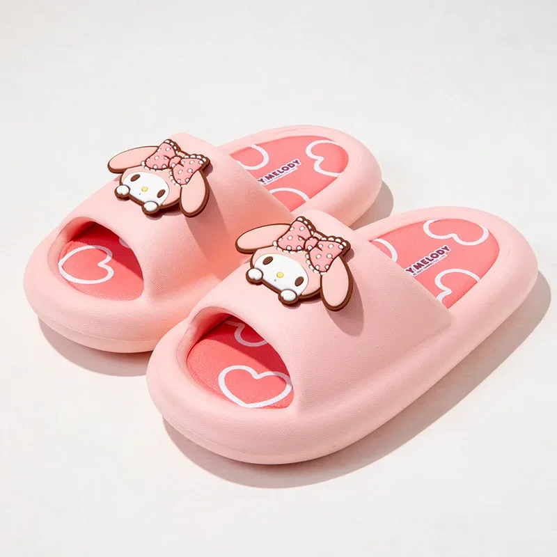 MINISO Anime Sanrio Cinnamoroll Kuromi Melody Hello Kitty bambini bagno antiscivolo scarpe con suola morbida sandali dei cartoni animati pantofola