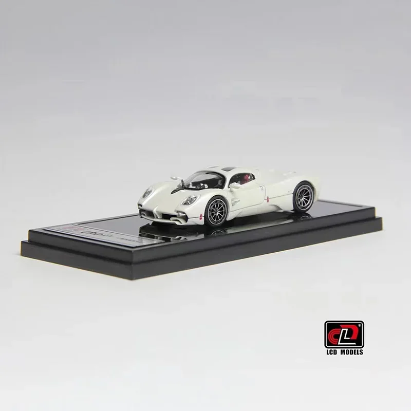 LCD1:64 Pagani black carbon die-cast alloy car model collection gift