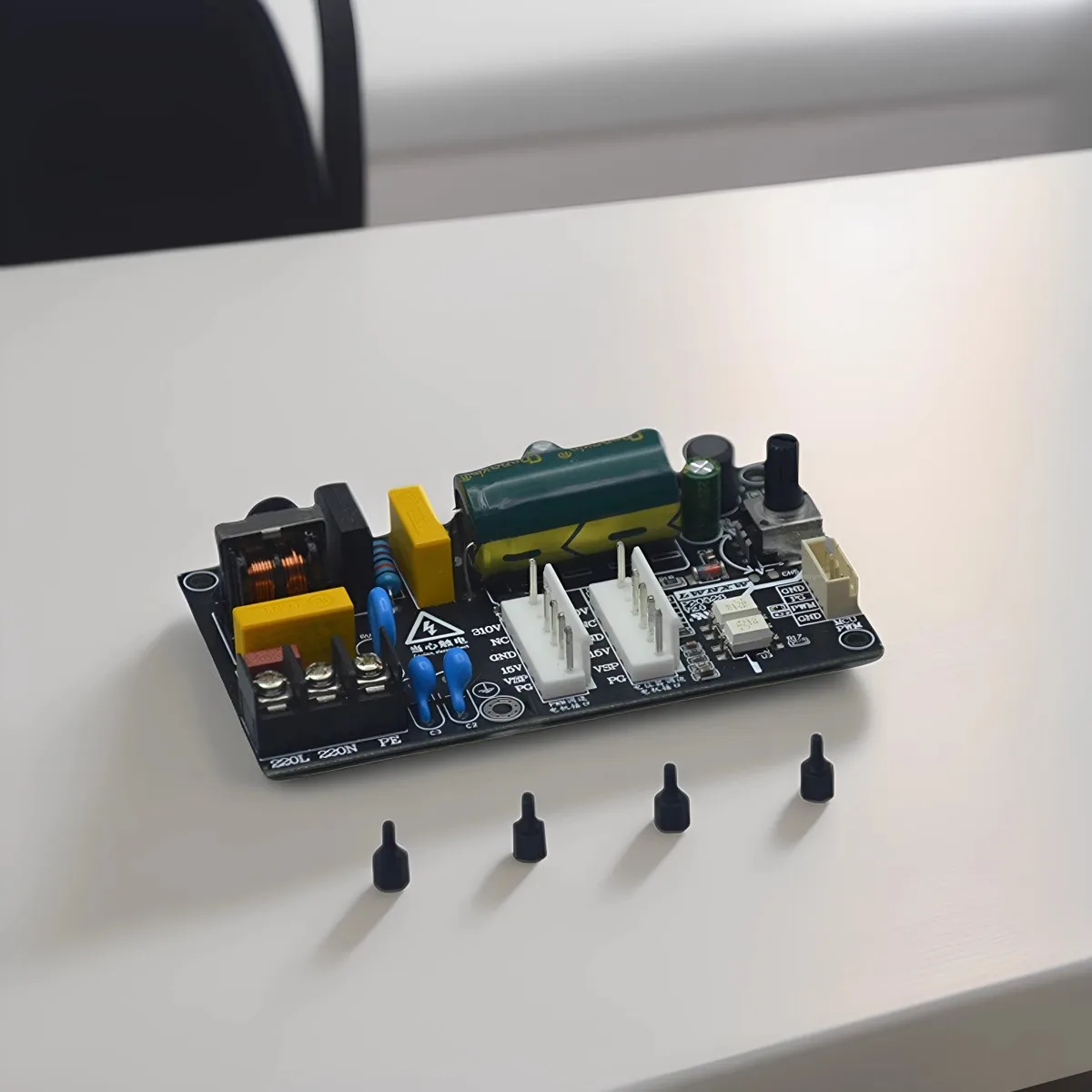 Air conditioner DC motor drive board DC motor drive board is suitable for 5-wire DC motor stepless speed regulation