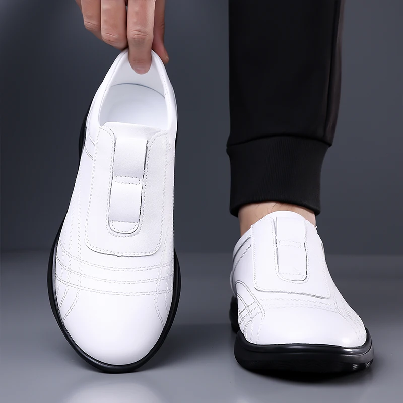 

2026New Mens Casual Leather Walking Shoes Retro Non-Slip Wear-Resistant Workwear Shoes Hollow Out Casual Soft Sole Leather Shoes