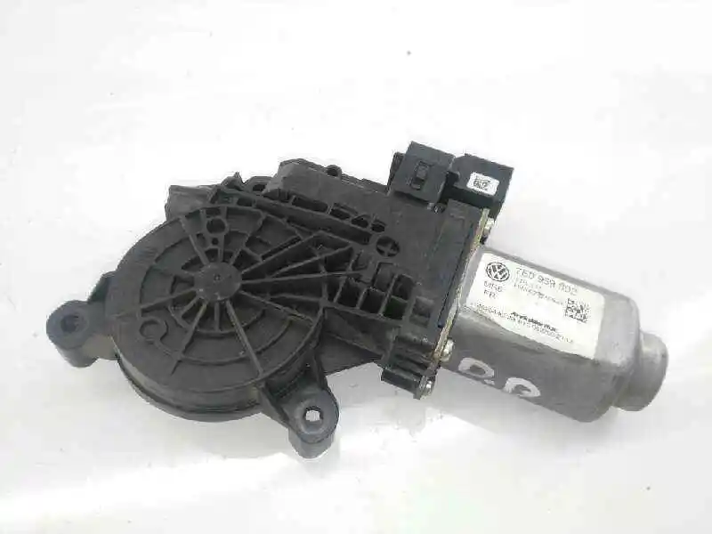 7E0959802 – Sprawdzony i niezawodny element do samochodów Volkswagen T5 Transporter 2.0 Tdi (140 Cv)