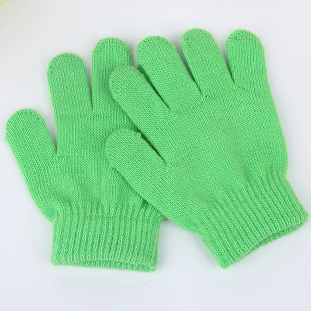 

4 Pairs Gloves Comfortable Keep Warm Stretchy Snow Outdoor Activities Gloves Rubber Dots Palm Secure Hold Winter