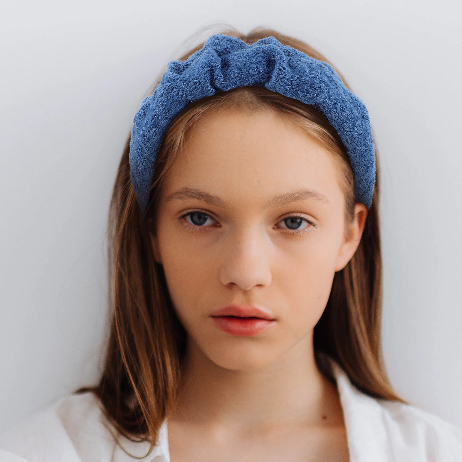 

Knitted Headb Accessories for Women Fashionable Ruffled Design Comfortable Holiday Style Girls Hairb