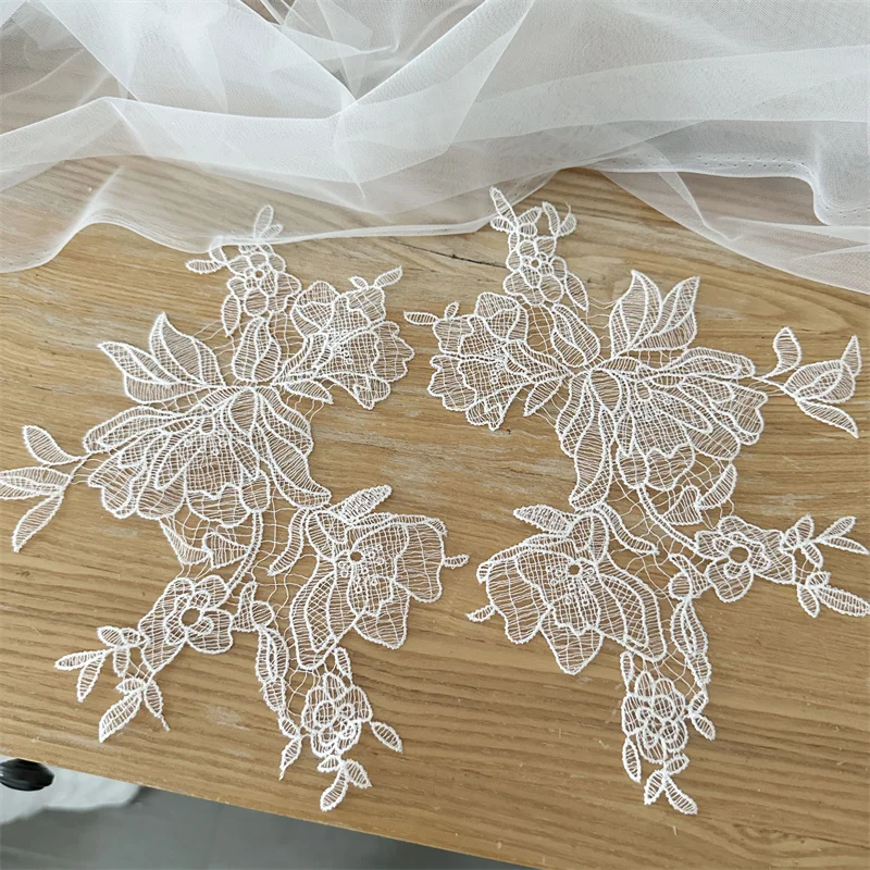 10 Stück/5 Paare 22*17CM Weißer Fischfaden-Spitzenblumen-Spiegelblumen-Aufnäher, DIY Handarbeit Braut-Kopfschmuck Zubehörmaterial RS4555 – Detail 5