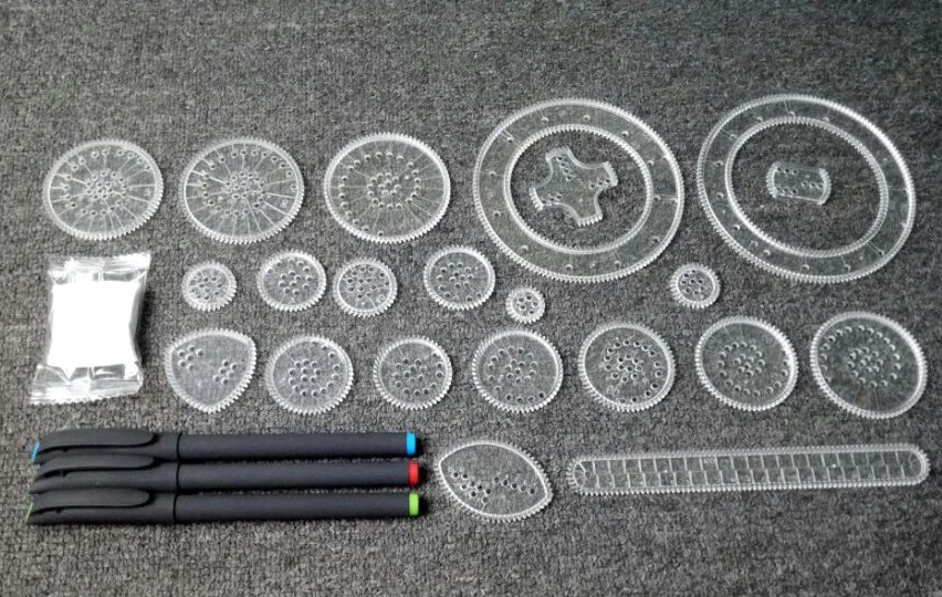 Spirograph Playset 나선형 디자인 연동 기어 및 휠 드로잉 장난감, 27 가지 액세서리 디자인, 어린이 교육용 장난감