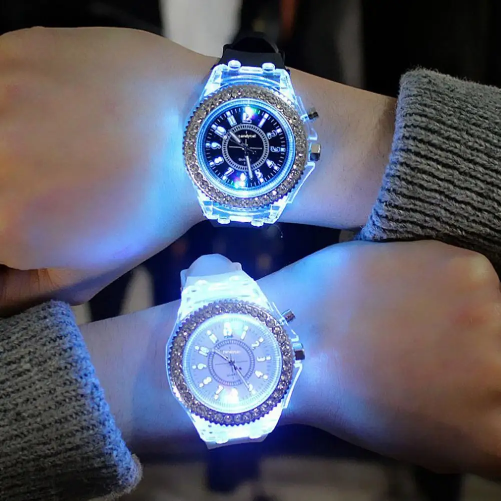 Geneva-Relojes deportivos LED para Mujer, pulsera luminosa de cuarzo, de silicona, brillante, 8 colores