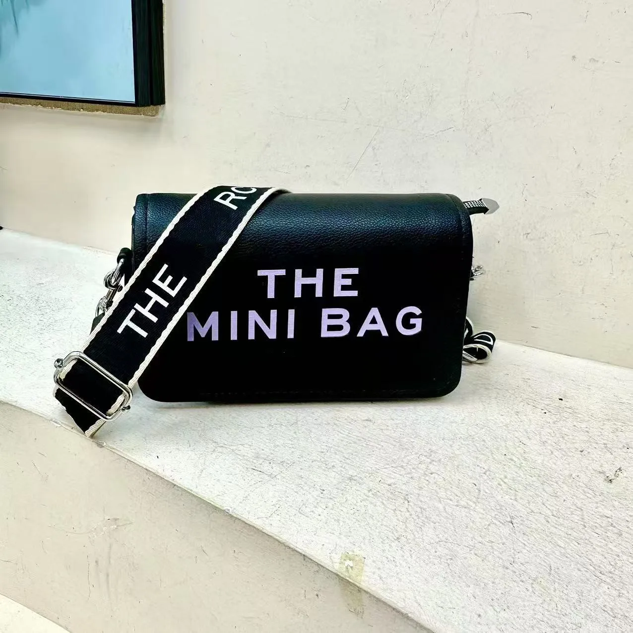 Ins حقائب اليد مصمم الأزياء الماركات الشهيرة الفاخرة حقائب كروسبودي المحافظ النسائية وحقائب اليد 2025