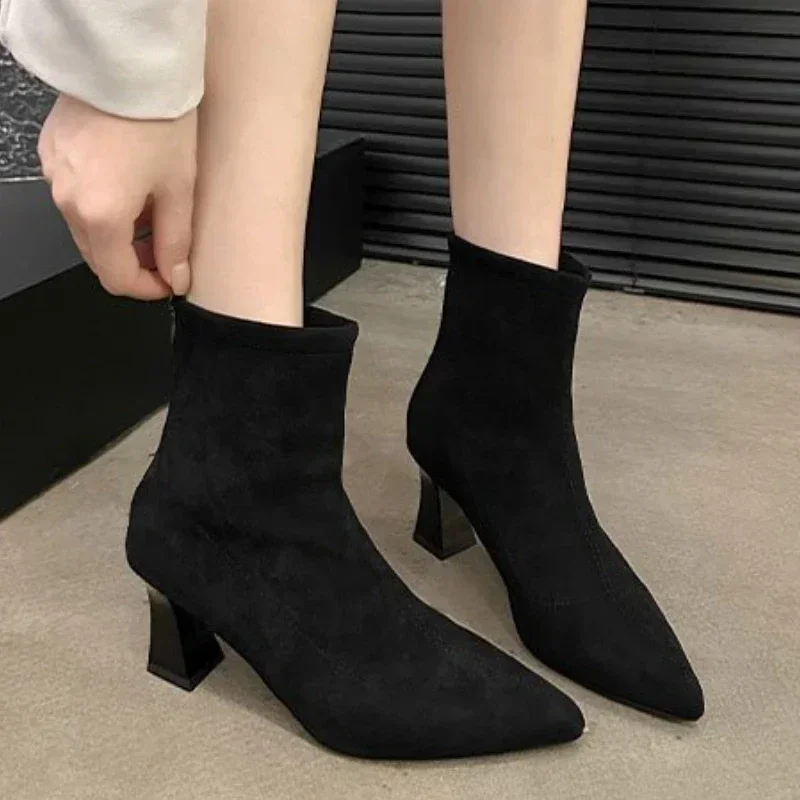 

2025 Vintage Women Ankle Boots Fashion Pointed Toe Shoes Autumn Winter High Heel Ladies Elegant Stretch Slim Short Booties 35-41