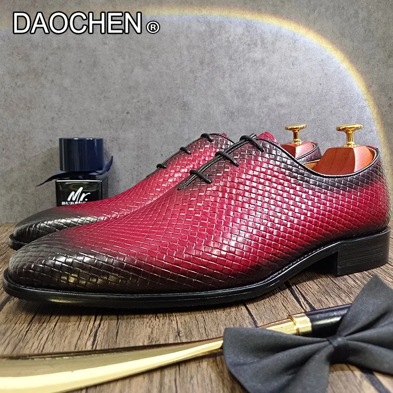 LUXURY MEN LEATHER SHOES RED BLACK LACE UP POINTED WEAVE PRINT CASUAL DRESS MAN SHOE WEDDING OFFICE OXFORD SHOES FOR MEN