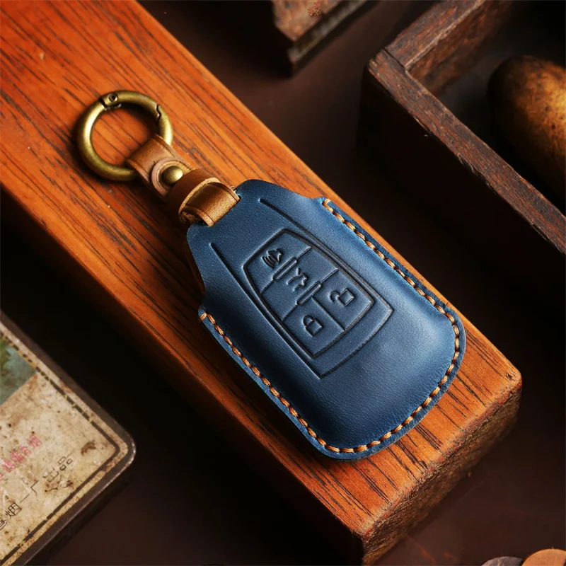 Crazy Horse Leather Car Key Cover Case Keyring Bag for BAIC X7 BJ40 Senova D50 D70 X55 X65 EU5 EU7 Fob Protector Keychain Holder