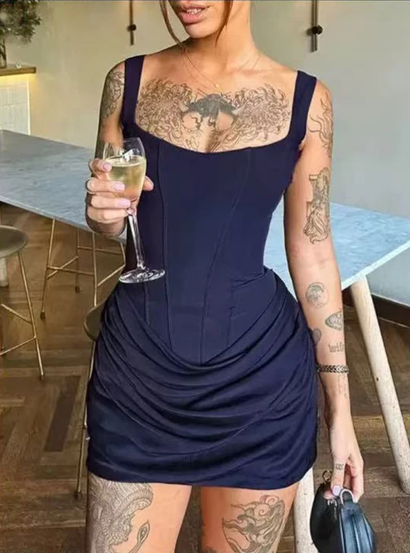 Rückenfreies, gerafftes, sexy figurbetontes Minikleid für Damen, elegantes Bandage-Kleid mit eckigem Ausschnitt, ärmellos, französischer Stil, süßes Club- und Partykleid – Detail 12