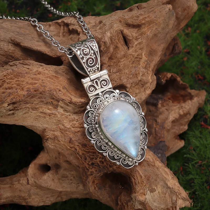 Exquisite Water Drop Moonstone Pattern Pendant Necklace Women\'s Fashion Elegant Party Jewelry Girls Gift