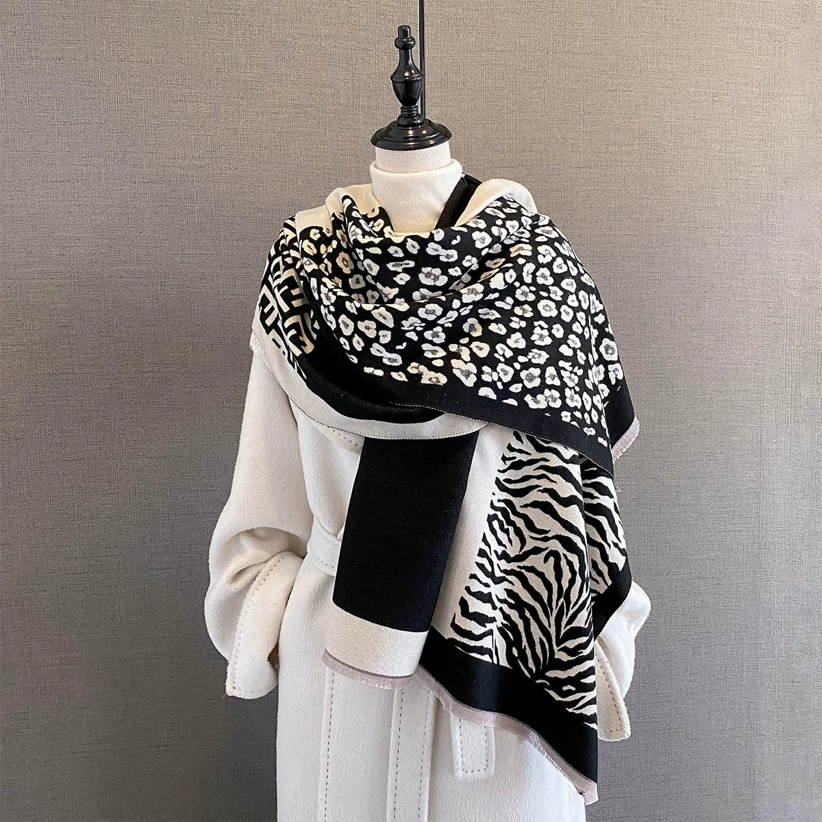 

НОВЫЙ брендовый женский модный жаккардовый шарф, имитация кашемира, мягкая теплая шаль из пашмины, зимнее холодостойкое ветрозащитное одеяло, шарф