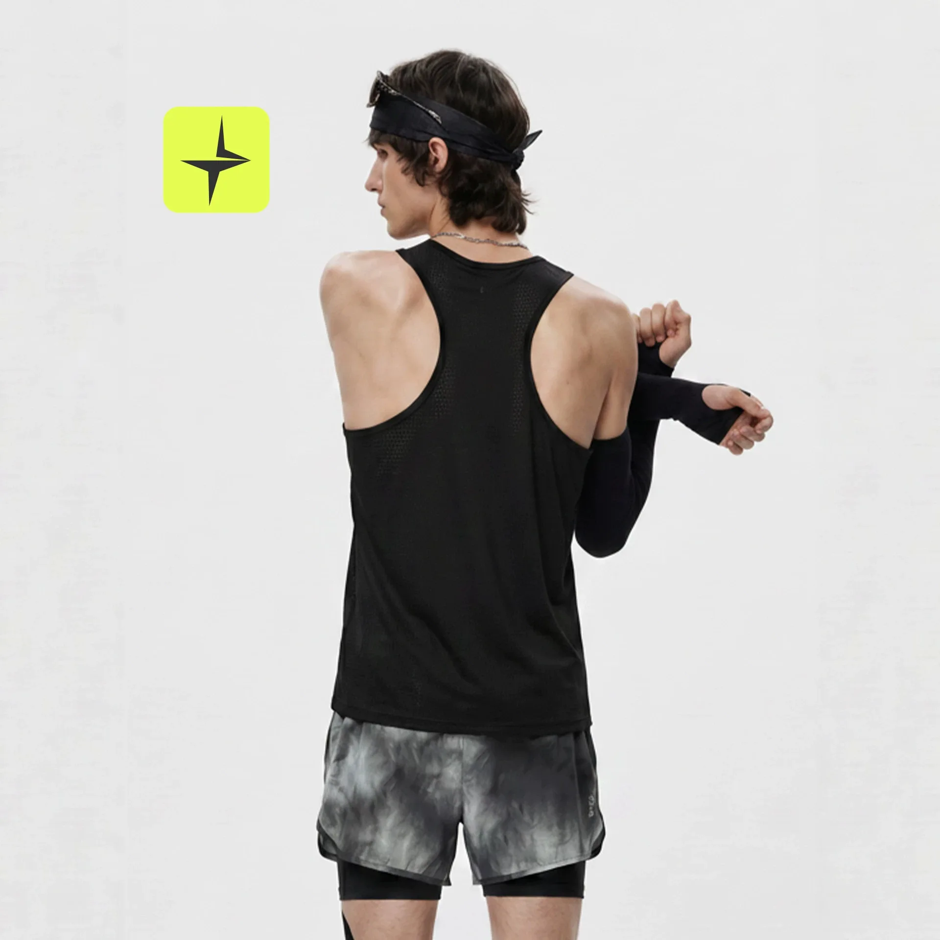 Men's Reflective Mesh Running Tank Top High Elastic Breathable Quick Dry Sleeveless Athletic Vest for Gym & Night Sports Unisex
