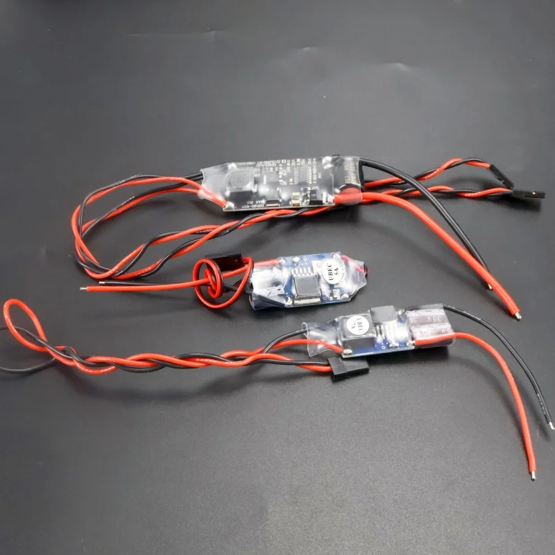5A 7A 15A Externer UBEC Spannungsregler Anti-Interferenz-Unterstützung 2S-12S Empfänger-Netzteil für RC-Flugzeuge