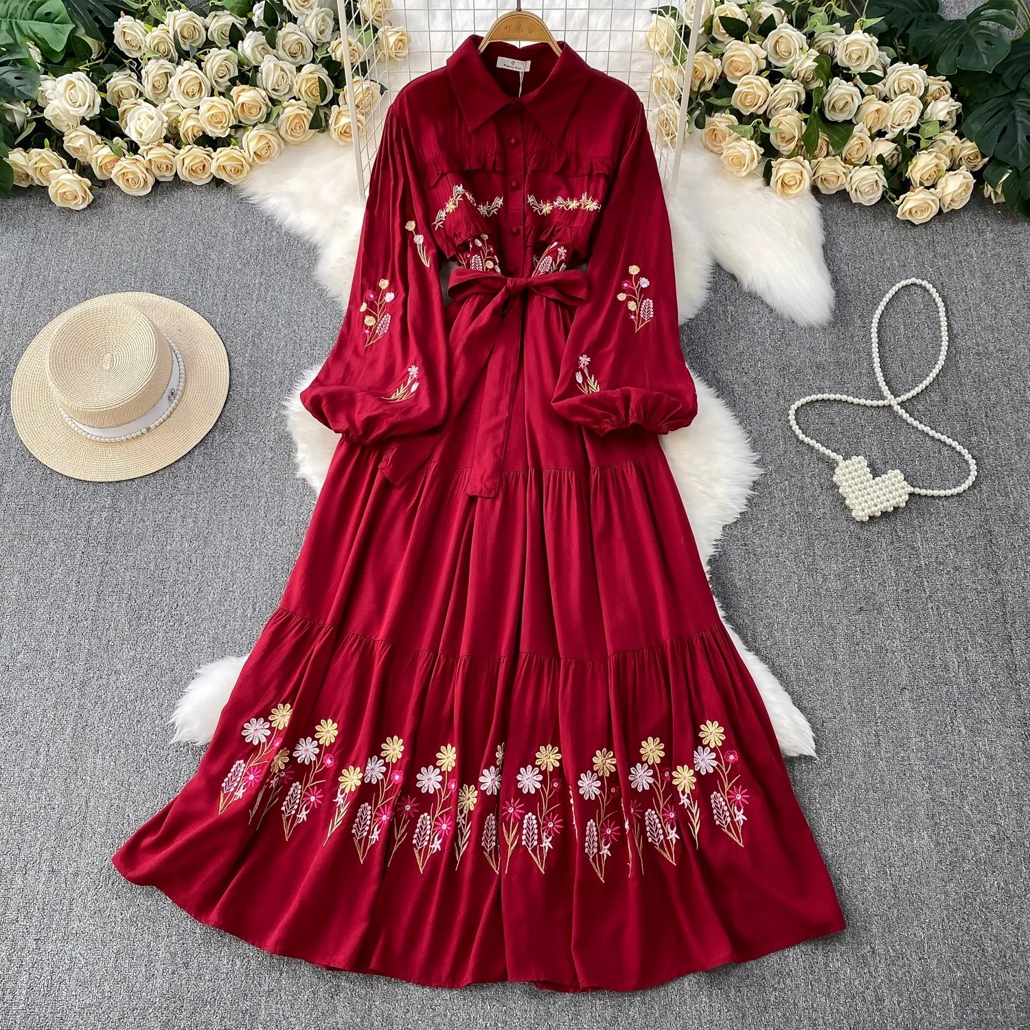 Abito ricamato Boho con maniche a lanterna con risvolto Abito estivo da donna monopetto con volant Abito lungo casual da spiaggia