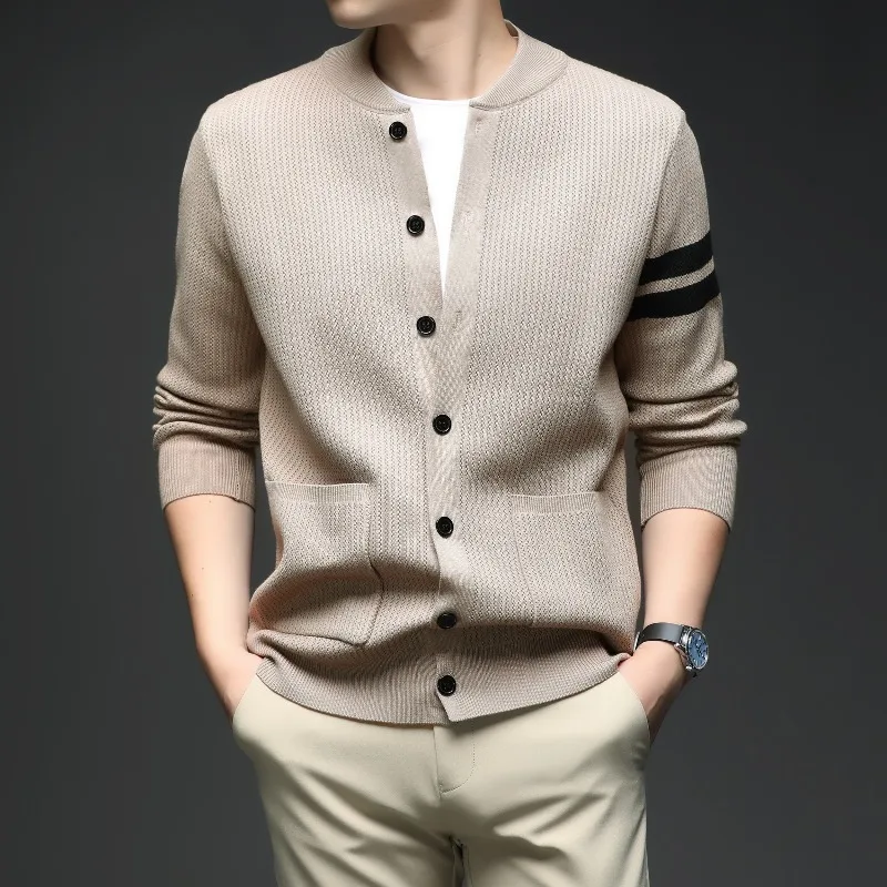 

Men's Autumn and Winter 2025 New Casual Cardigan Coat, High-end Sweater Jacket, Color-blocking Advanced Sweater.