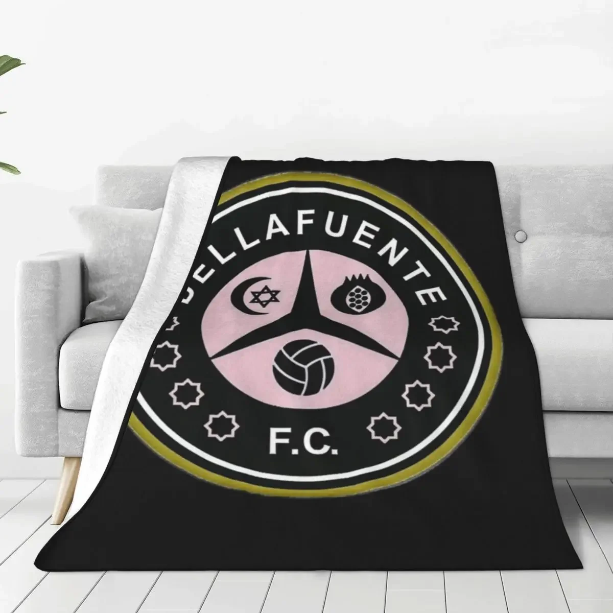 Flannel Blanket Football Club Soft Warm Throw Blanket for Outdoor Travel Office Graphic Bedspread Sofa Bed Cover