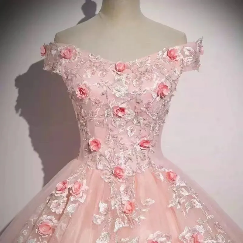 Squisiti abiti Quinceanera 3D fiori Appliques perline per 15 ragazze Ball abiti da festa formali affascinanti abiti da ballo rosa dolce