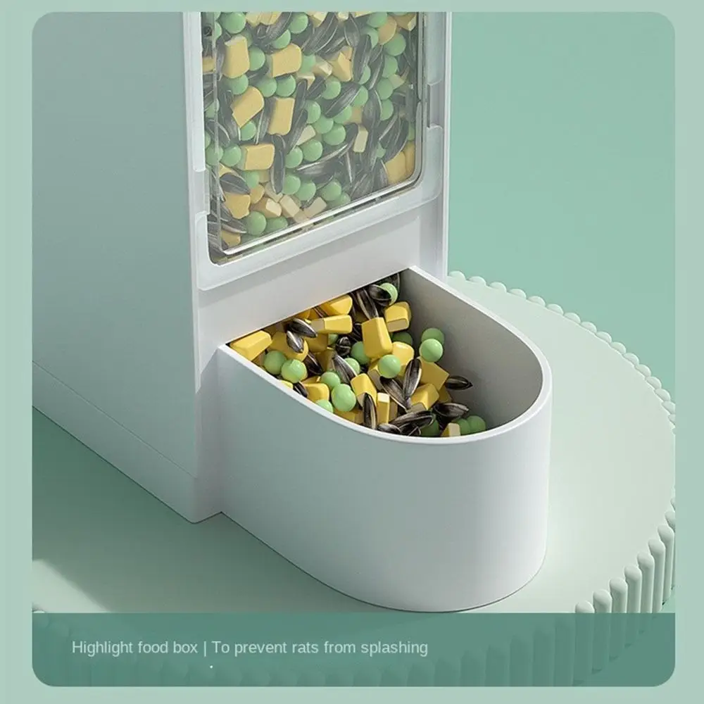 Anti rollover Hamster Water Kettle Leak Proof Large Capacity Hamster Feeding Drinking Pet Water Dispenser Pet Feeder Supplies