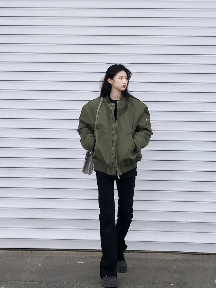 Kurtki baseballowe z literą M damskie codzienne młodzieżowe odporne na plamy puchowe zapinane na zamek odzież sportowa uniform baseballowy imitacja dwuczęściowej letniej odzieży Y2K