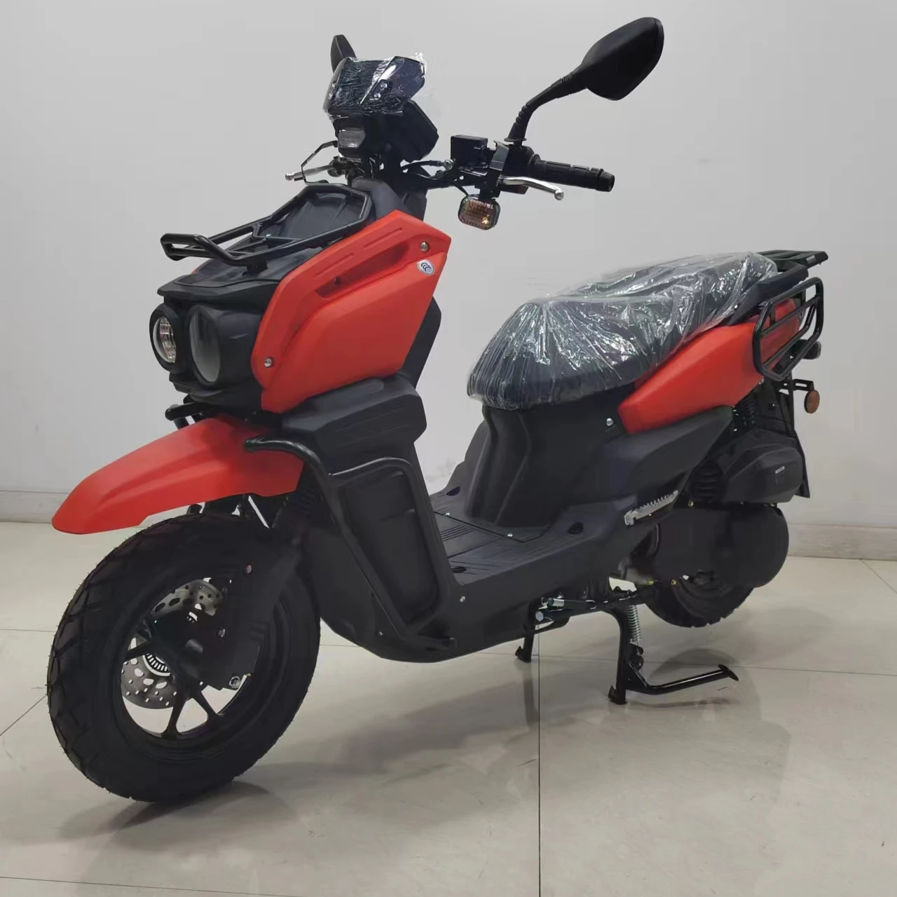 

Новейший стиль 150cc бензиновый ретро скутер мотоцикл Китай мотоцикл для продажи