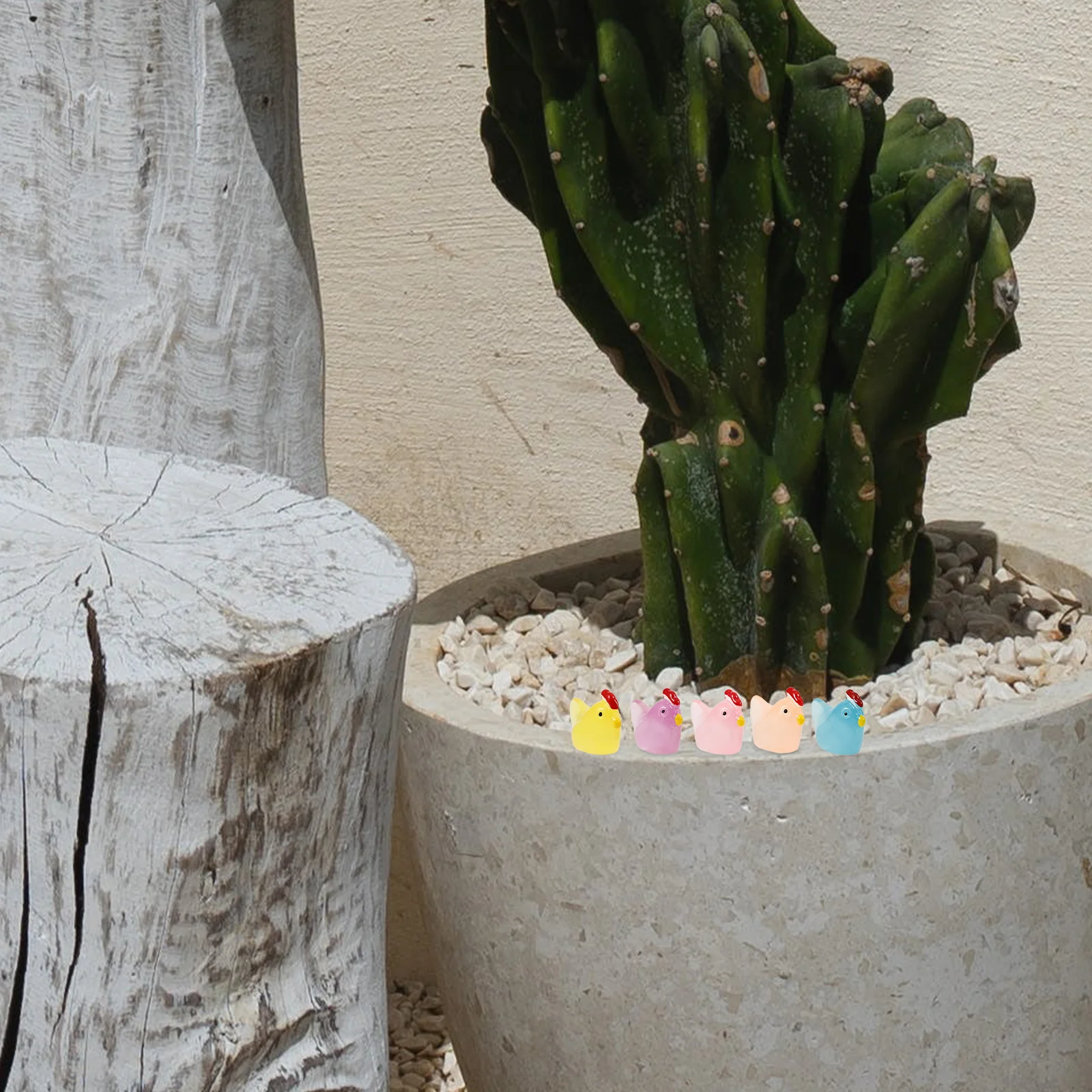 

20 Pcs Mini Resin Chicken Figurines Luminous Tiny Animals Bulk Decorative Desktop Car Cabinets Mini Garden Accessories