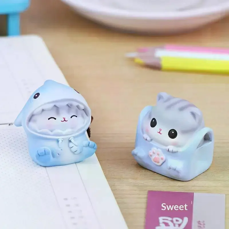 New Cute Resin Cat Mini Ornaments Office Desktop Kitten Car Doll Emotional Stability  Gift Home Decorations
