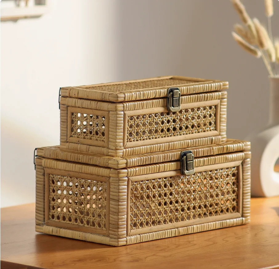 

Handmade Rattan Style Storage Basket with Lid Makeup Organizer Box Multifunctional Snack Container Desktop Home Organizer
