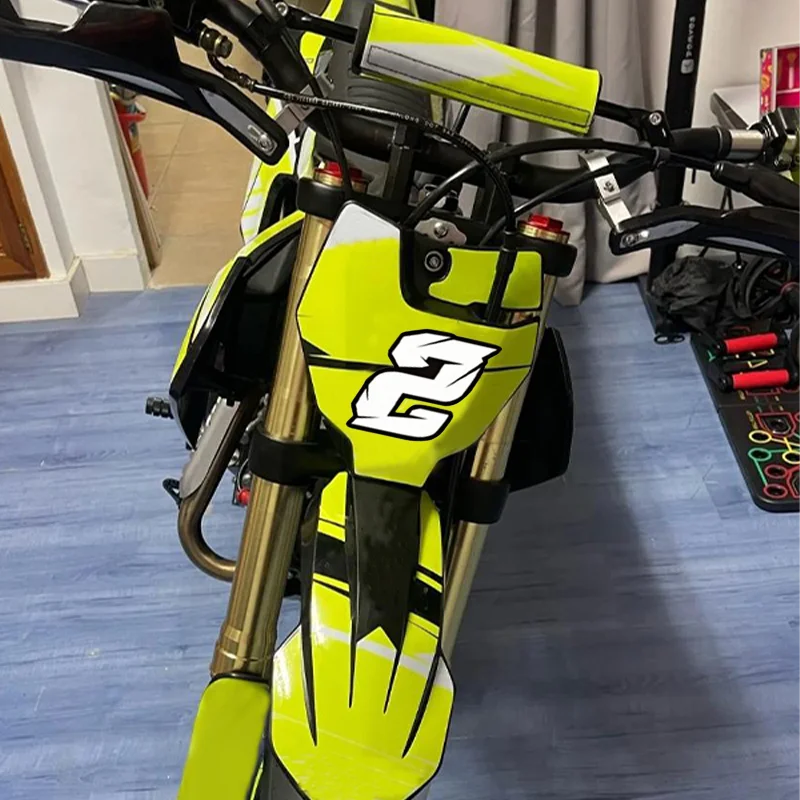 1 قطعة رقم 0123456789 دراجة نارية ملصقات مقاوم للماء DlY دراجة نارية خوذة خزان الوقود الجبهة هدية صندوق العالمي شارات الفينيل